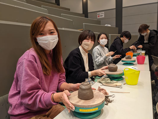 大阪市立クラフトパーク イオンマークのカードの優待特典